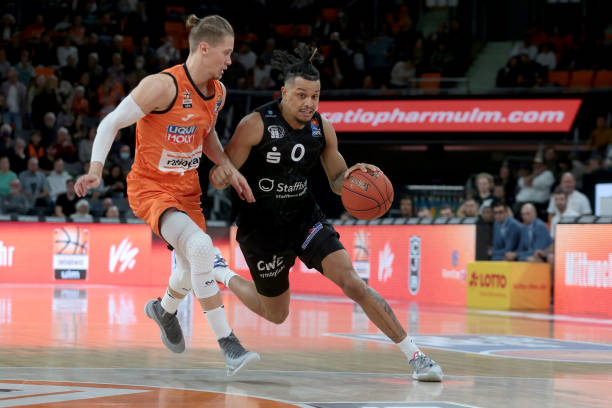 皇马显然意 皇马显然意