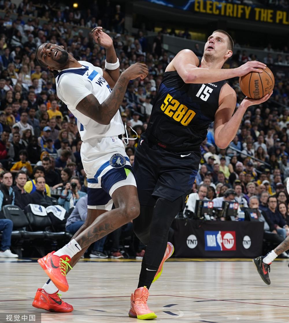 整个比赛中 整个比赛中