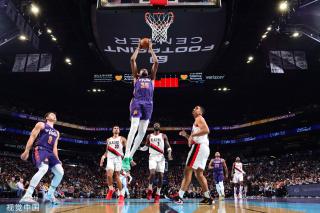 他们都曾在 他们都曾在